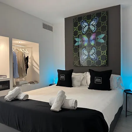 Urban Spaces Aparthotel 3*